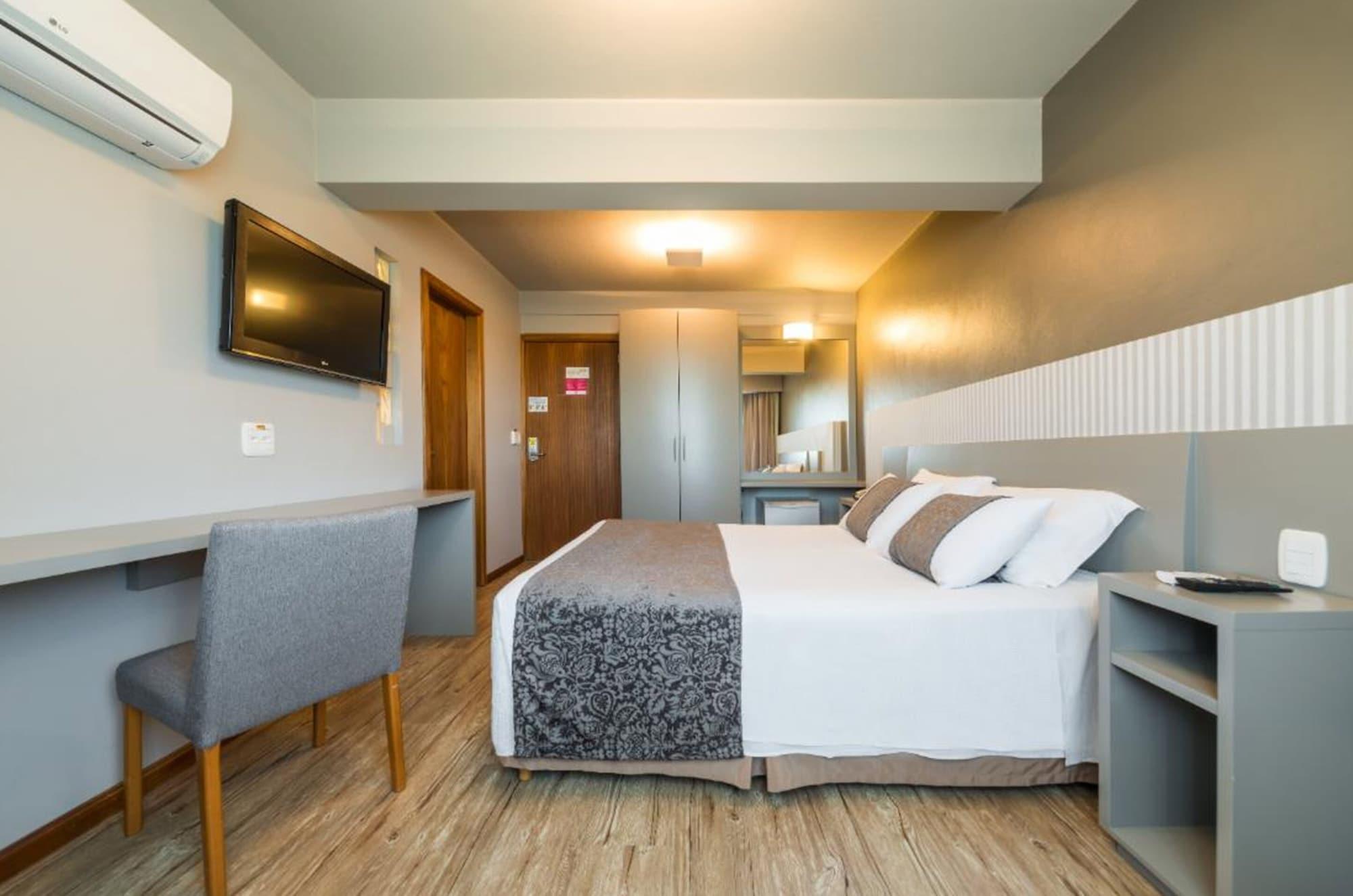 Hotel Laghetto Siena גראמדו מראה חיצוני תמונה