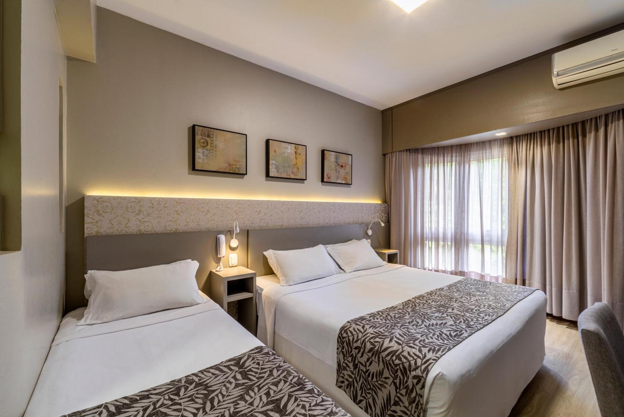 Hotel Laghetto Siena גראמדו מראה חיצוני תמונה