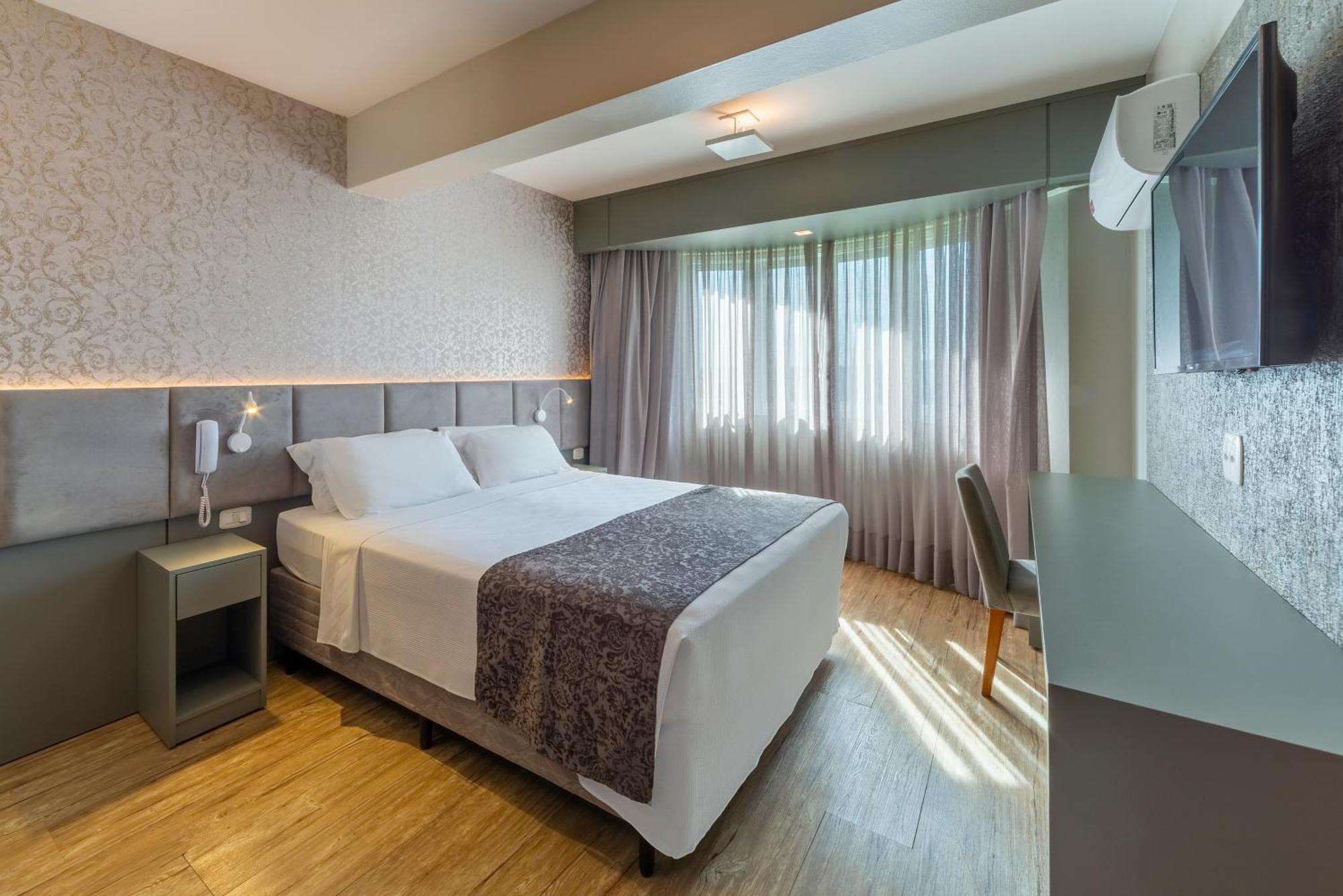 Hotel Laghetto Siena גראמדו מראה חיצוני תמונה